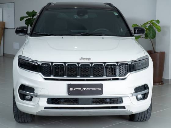 JEEP COMMANDER 2.0 TD380 TURBO DIESEL OVERLAND AT9
